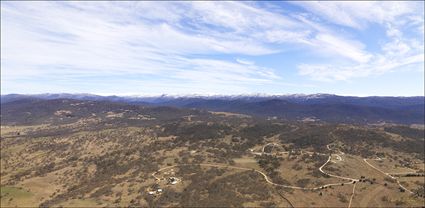 Jindabyne - The Snowy Mountains - NSW T (PBH4 00 10068)